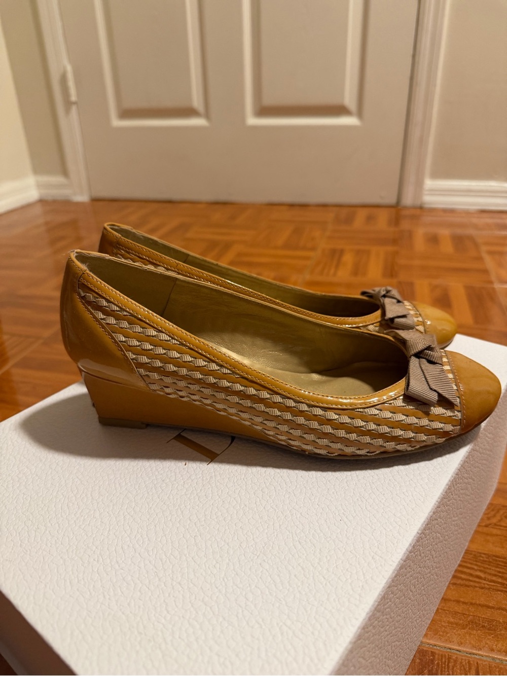Stuart Weitzman women shoes 7